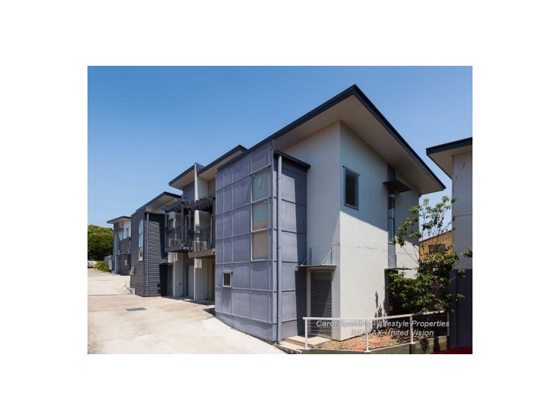 147 Jones Road, Carina Heights QLD 4152