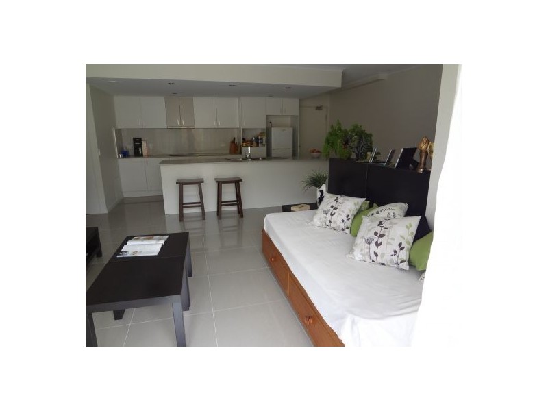 13/36 Kitchener Street, Coorparoo QLD 4151