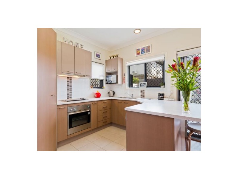 3/42 Adelaide Street, Carina QLD 4152