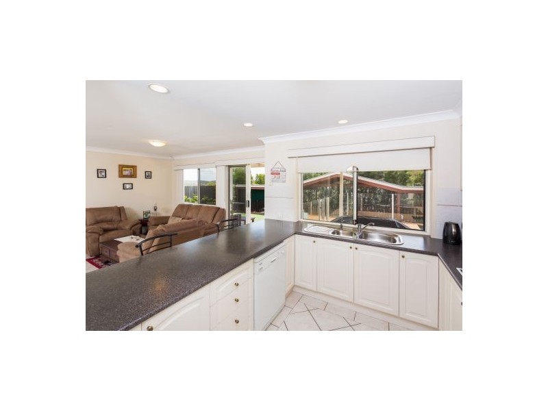 20 Ensign Street, Carindale QLD 4152