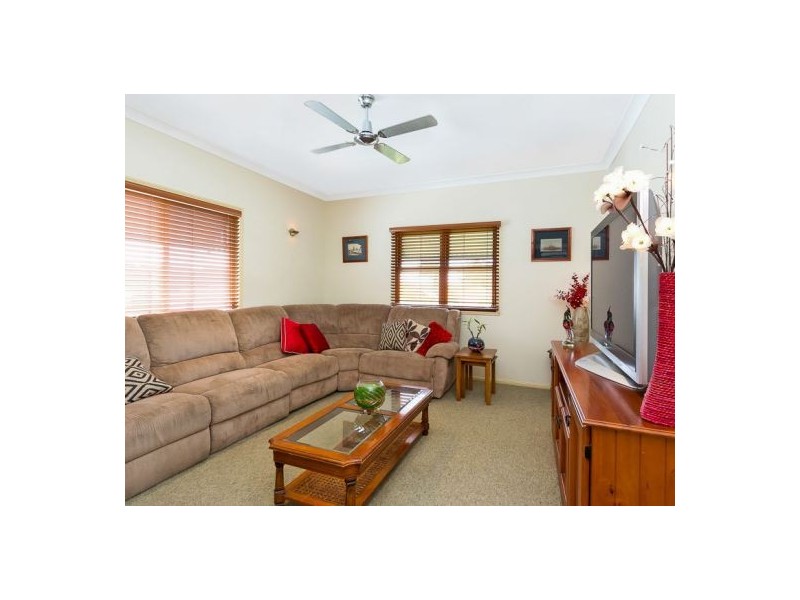 5 Cruiser Close, Springfield Lakes QLD 4300