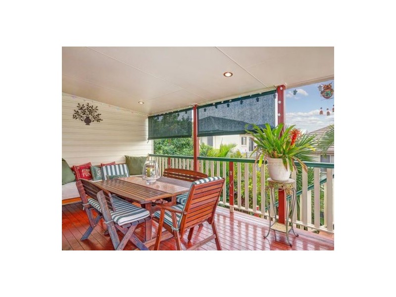 5 Cruiser Close, Springfield Lakes QLD 4300