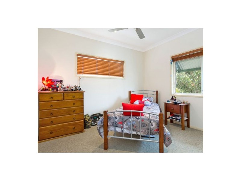 5 Cruiser Close, Springfield Lakes QLD 4300