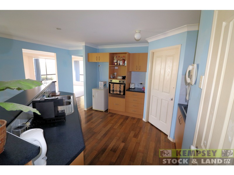 3 Cyrus Saul Cct, Frederickton NSW 2440