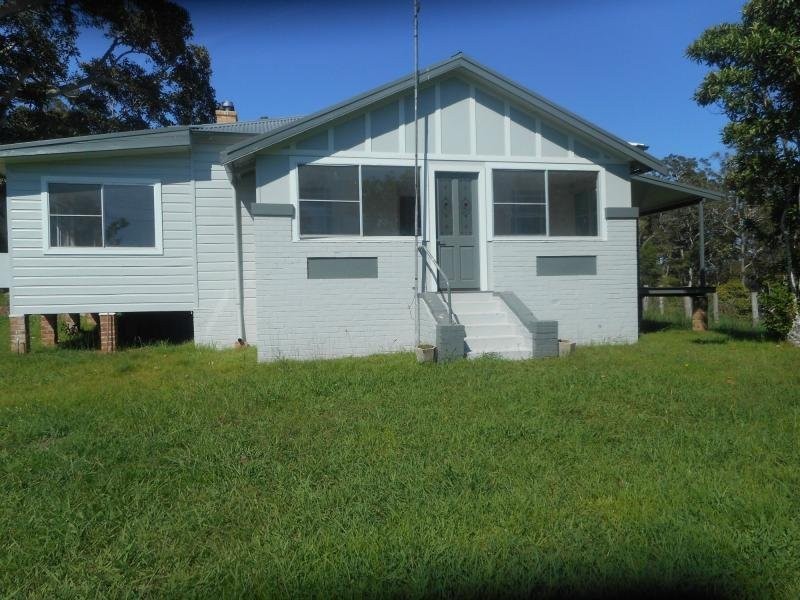 75 Davy Lane, Dondingalong NSW 2440