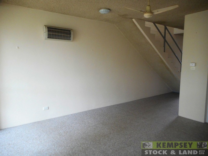 Unit 3/129 Smith St, Kempsey NSW 2440
