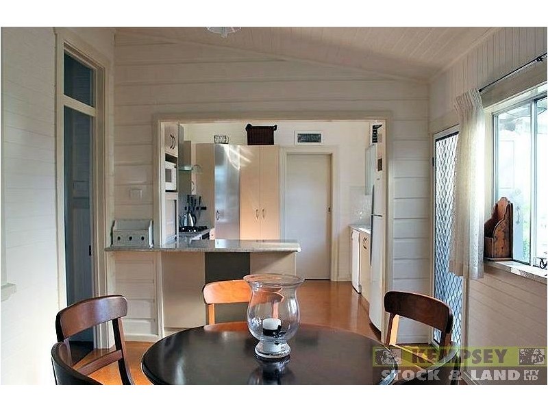 74 Tozer St, West Kempsey NSW 2440