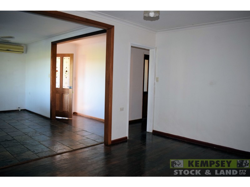 124 River St, Kempsey NSW 2440