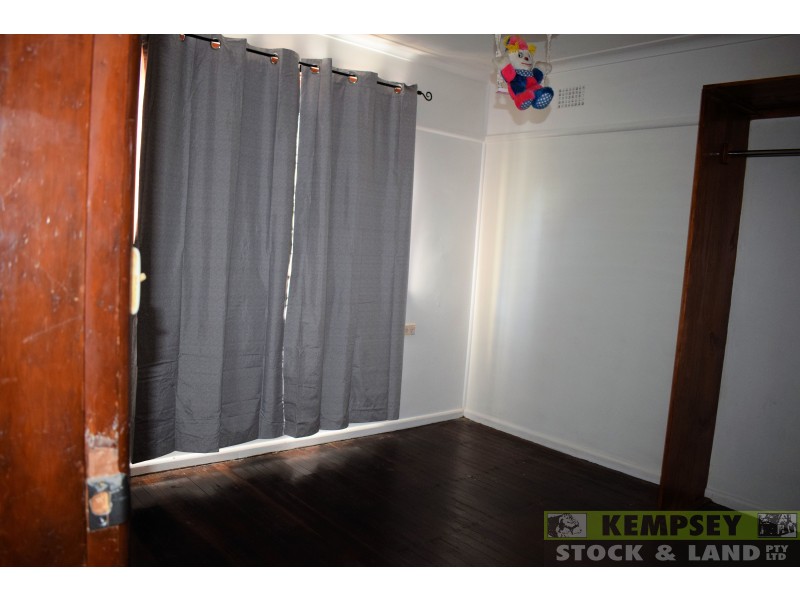 124 River St, Kempsey NSW 2440