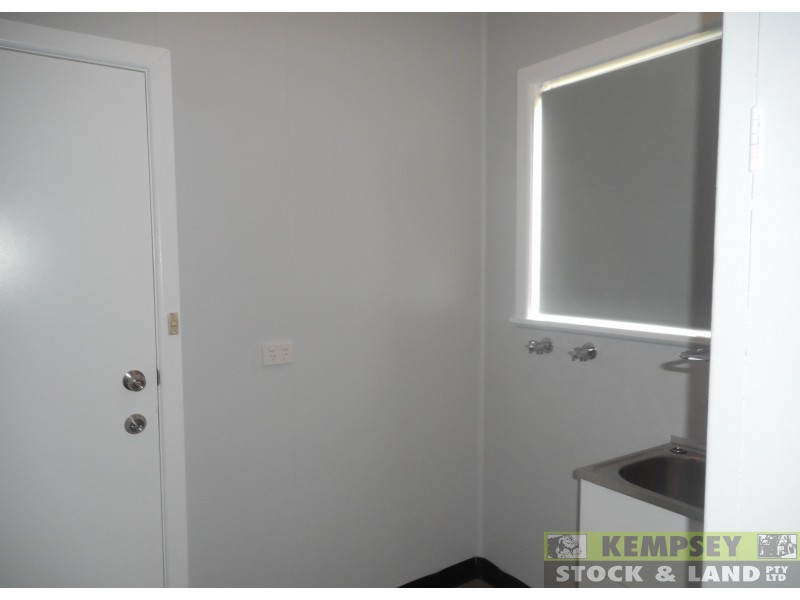 25 Macquarie St, South Kempsey NSW 2440