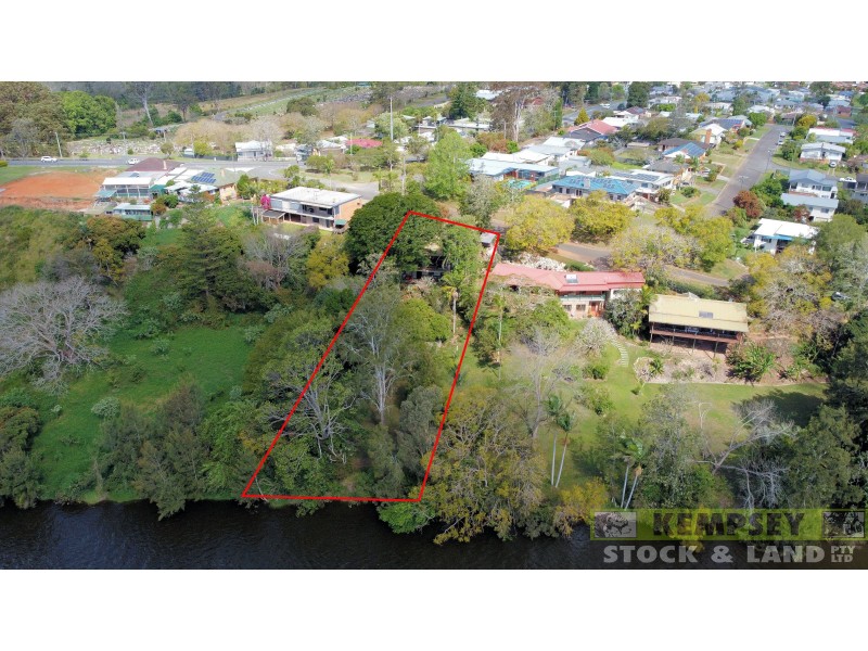 7 Hill St, East Kempsey NSW 2440