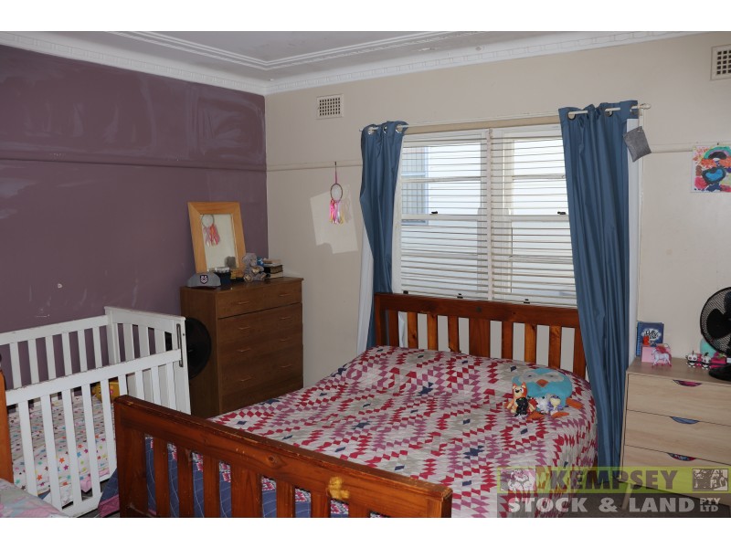 38 Polwood St, West Kempsey NSW 2440