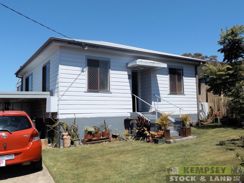119 Kemp St, Kempsey NSW 2440