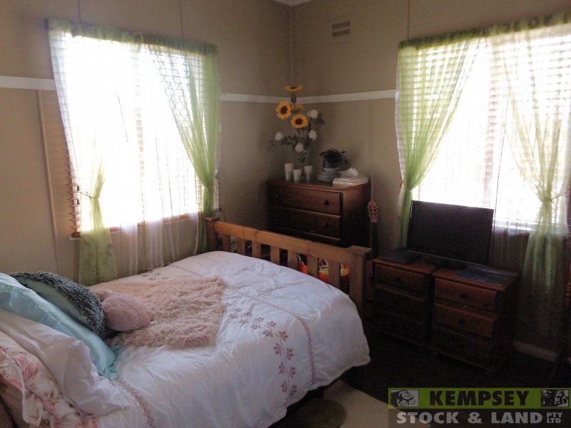 119 Kemp St, Kempsey NSW 2440