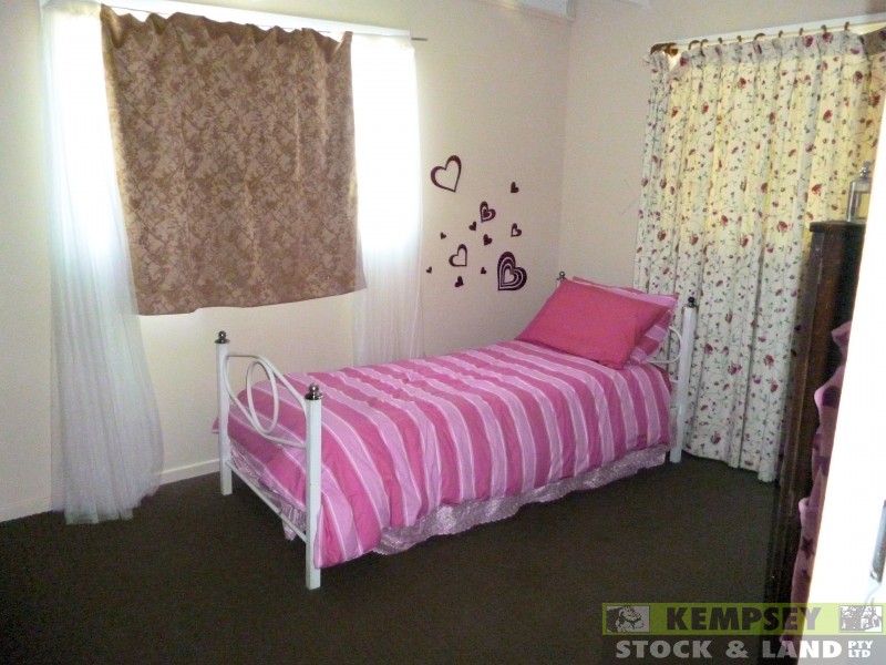 20 Jubilee Lane, West Kempsey NSW 2440