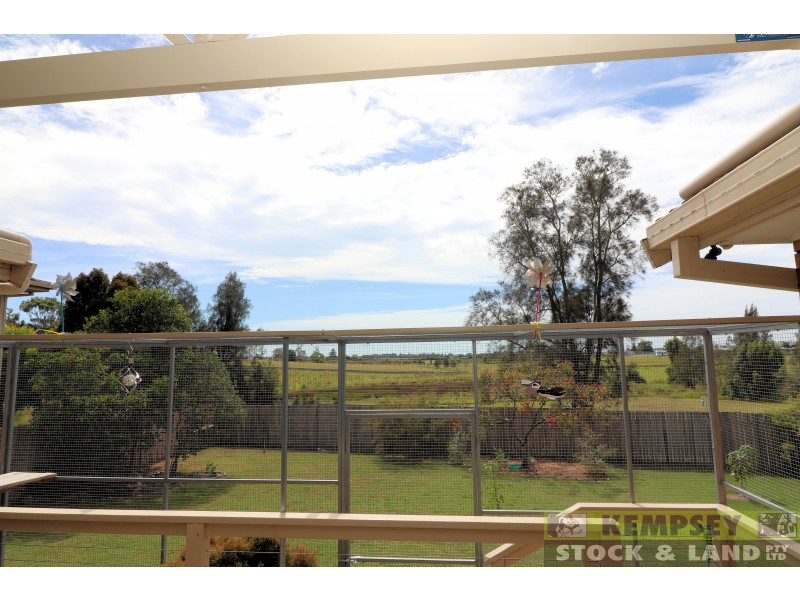 20 Mitchell Ave, West Kempsey NSW 2440