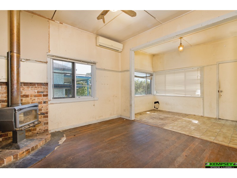 47 Cameron St, West Kempsey NSW 2440