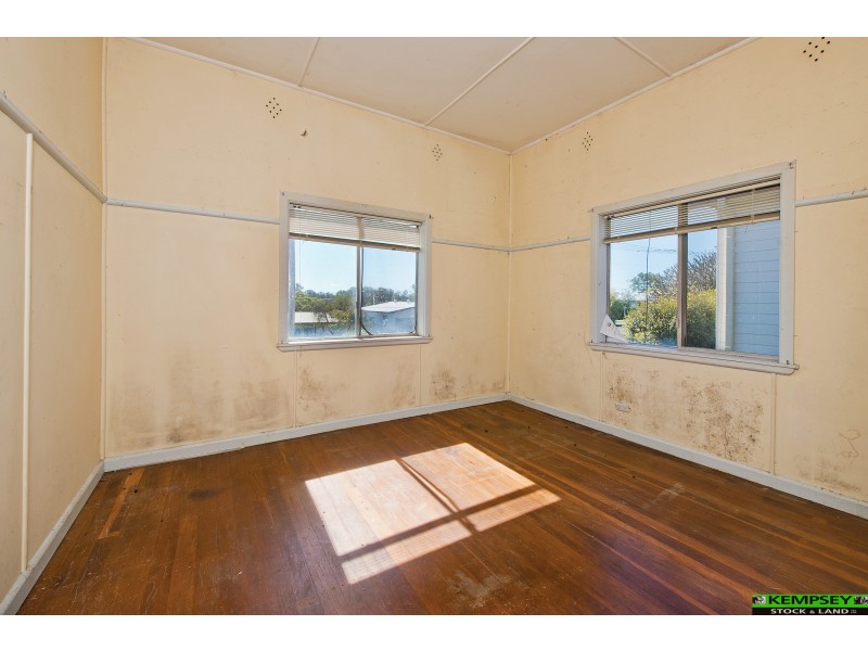 47 Cameron St, West Kempsey NSW 2440