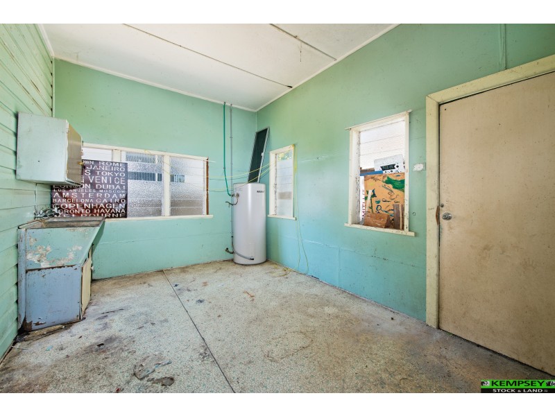 47 Cameron St, West Kempsey NSW 2440