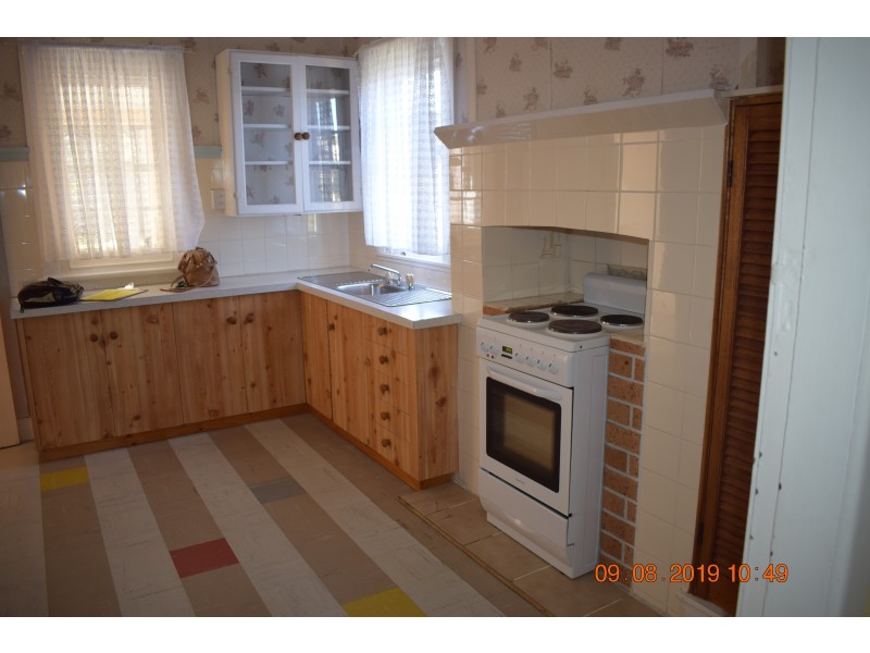 16 Austral Street, Kempsey NSW 2440