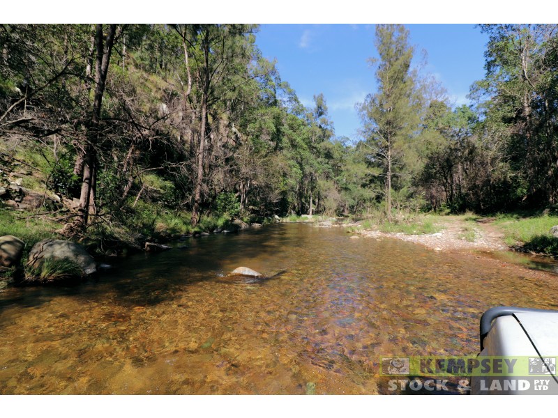 2 Lower Creek Rd, Lower Creek NSW 2440