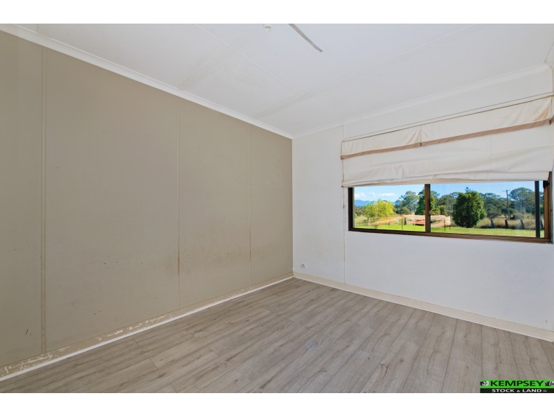 880 Armidale Rd, Skillion Flat NSW 2440