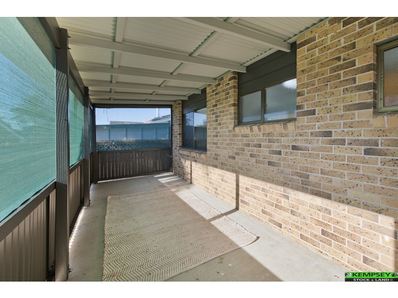 162 North St, West Kempsey NSW 2440