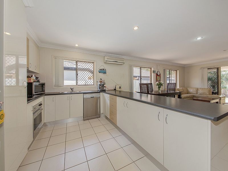 7 Merle Court, Birkdale QLD 4159