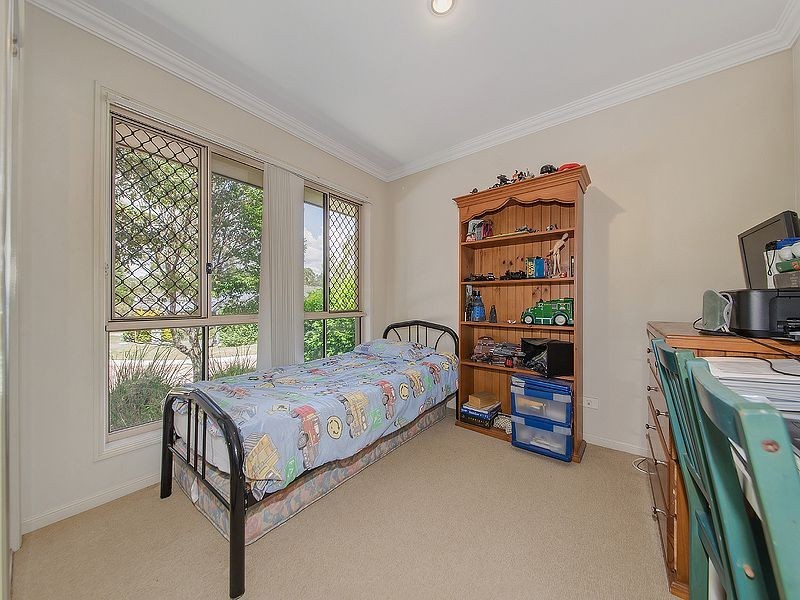 7 Merle Court, Birkdale QLD 4159