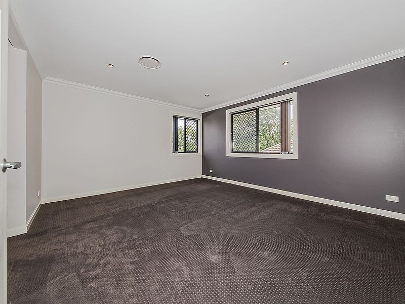 23 Sandy Camp Rd, Wynnum QLD 4178