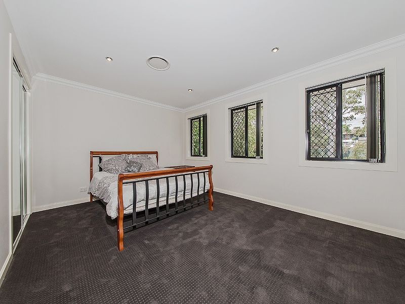 23 Sandy Camp Rd, Wynnum QLD 4178