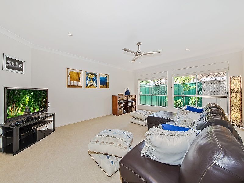 14 Cassandra Crescent, Belmont QLD 4153