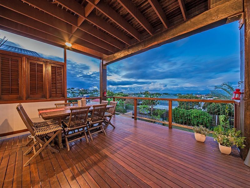 6 Wellington Street, Manly QLD 4179