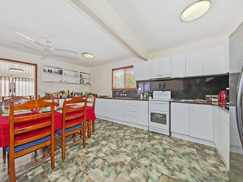 45 Ingleston Street, Wynnum West QLD 4178