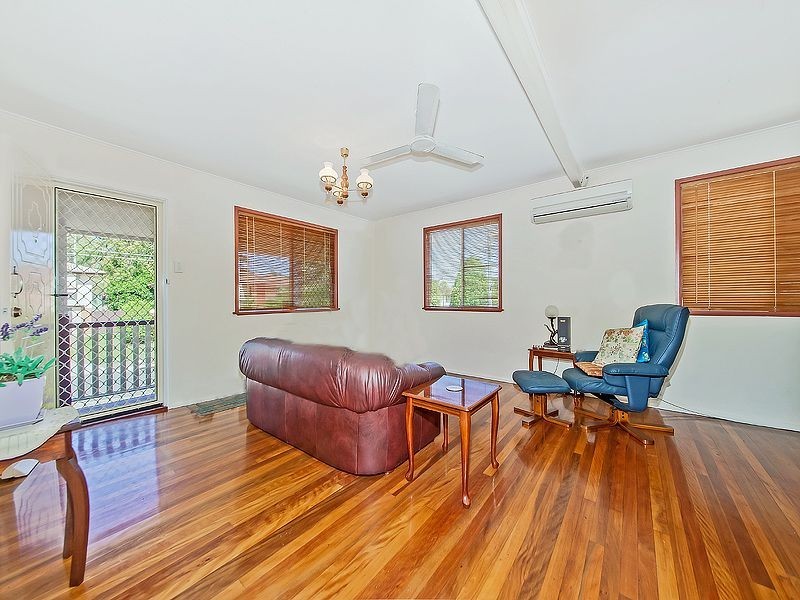 45 Ingleston Street, Wynnum West QLD 4178