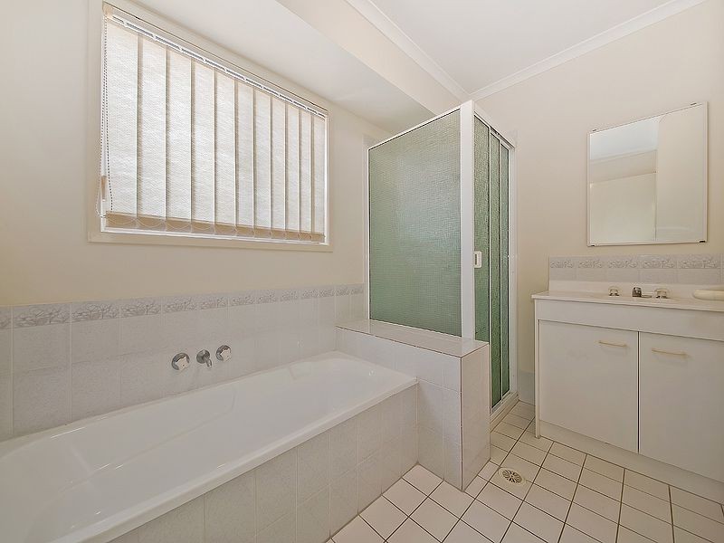 118 Blackwood Road, Manly West QLD 4179