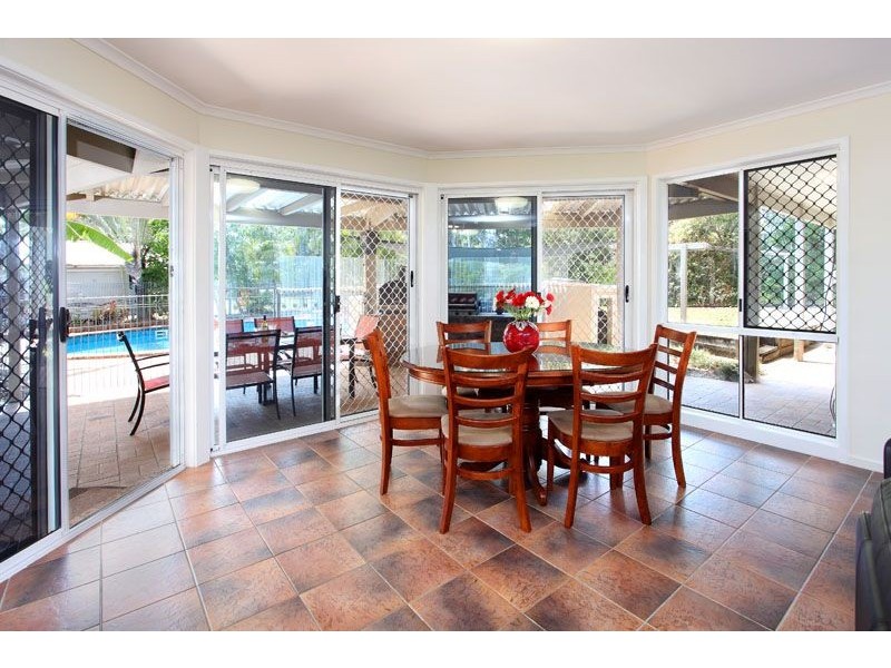 2 Caston Court, Birkdale QLD 4159