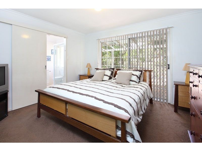 2 Caston Court, Birkdale QLD 4159