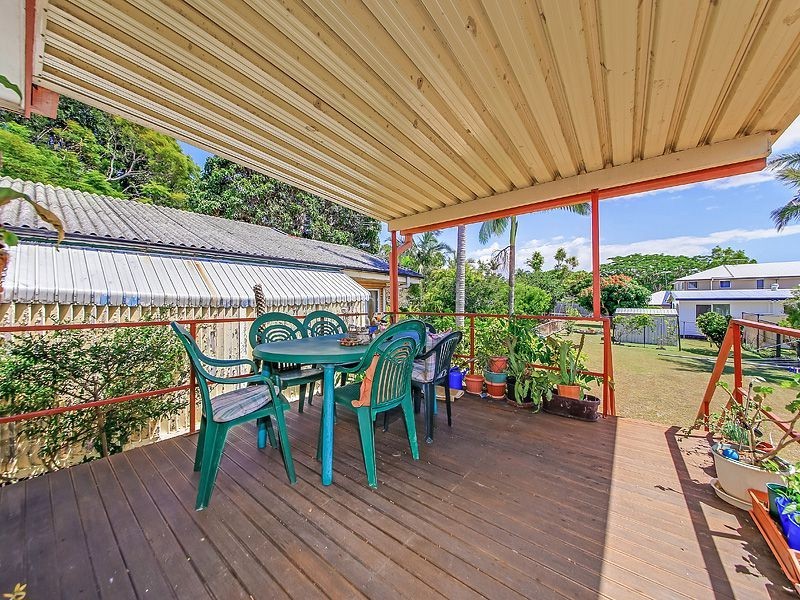 17 Manly Road, Manly QLD 4179