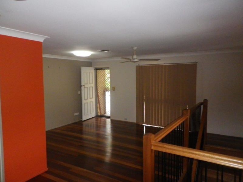 6 Brinkworth Place, Indooroopilly QLD 4068