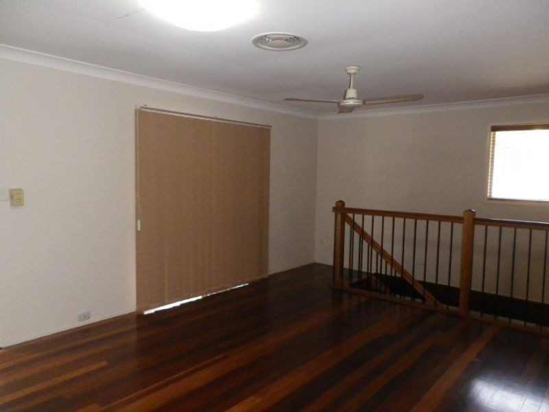 6 Brinkworth Place, Indooroopilly QLD 4068