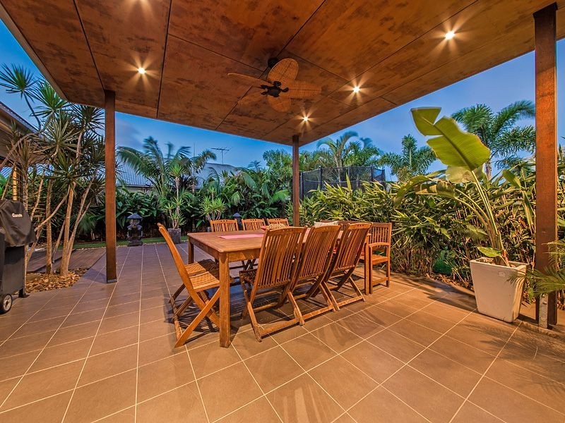 44 Mossvale Dr, Wakerley QLD 4154