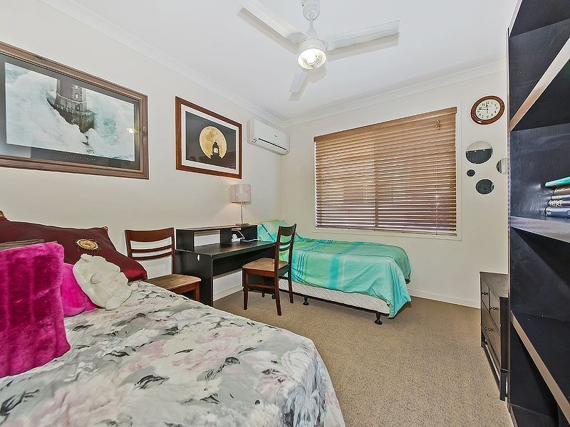 50 Foch Street, Wynnum West QLD 4178