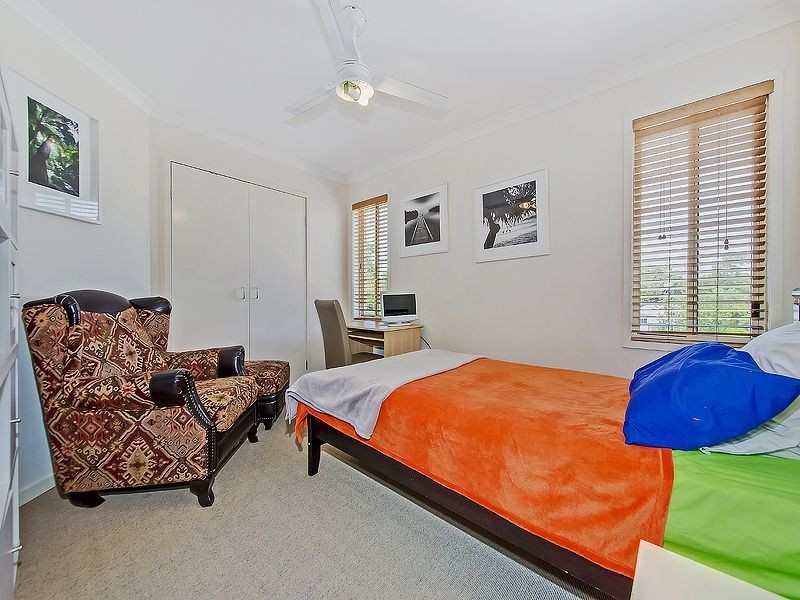 50 Foch Street, Wynnum West QLD 4178
