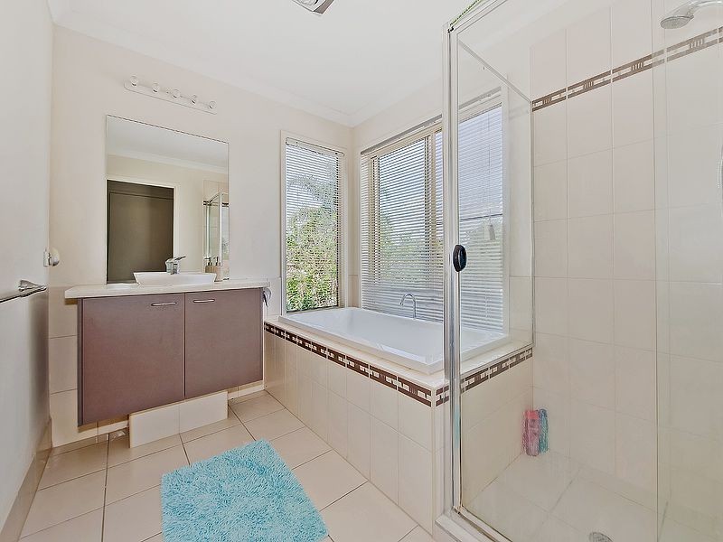 50 Foch Street, Wynnum West QLD 4178