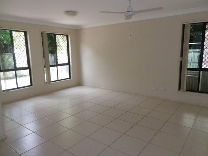 33 Thomas Street, Wynnum QLD 4178