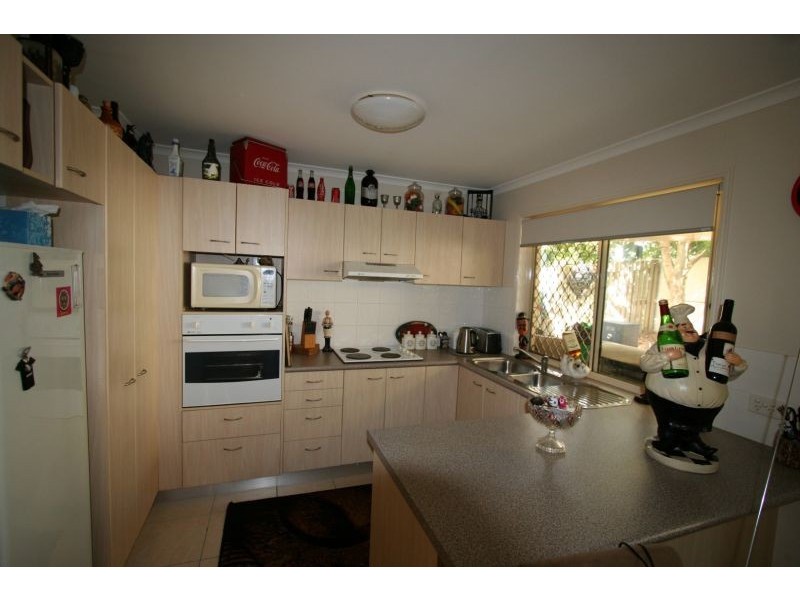 8/320 Manly Road, Manly West QLD 4179