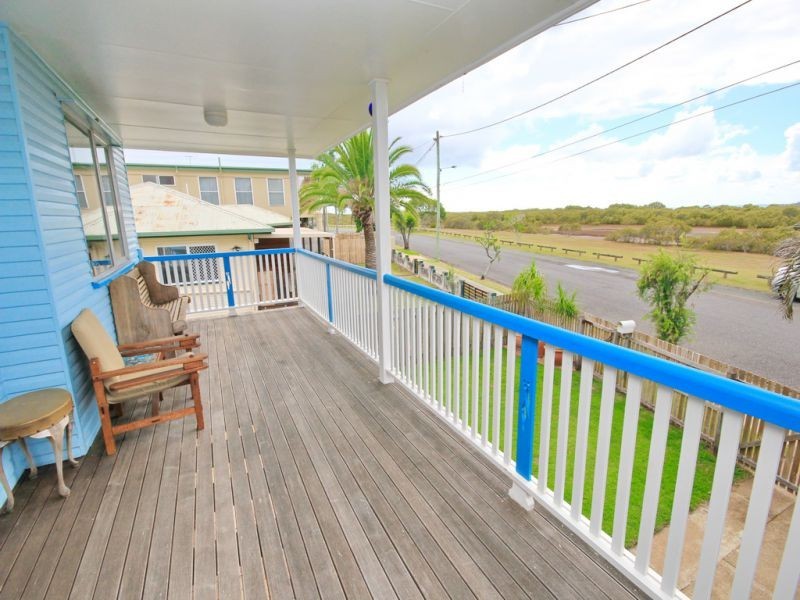 785 Esplanade, Lota QLD 4179