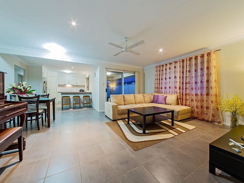 5 Cola Cres, Wynnum West QLD 4178