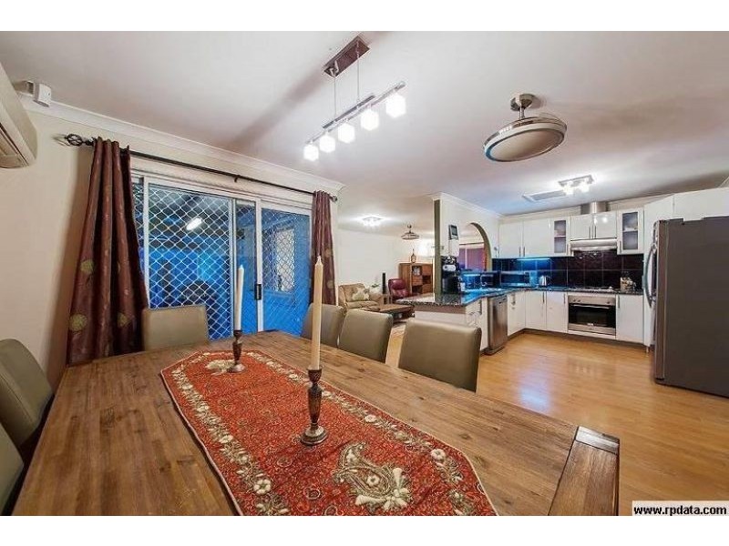 8 Coochin Place, Tingalpa QLD 4173